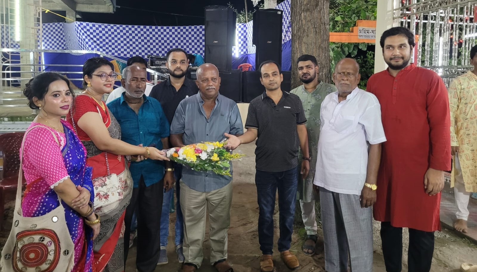 কুসিকের সম্ভাব্য মহিলা কাউন্সিলর প্রার্থী অনন্যার ৭ নং ওয়ার্ডের বিভিন্ন পূজামন্ডপ পরিদর্শন